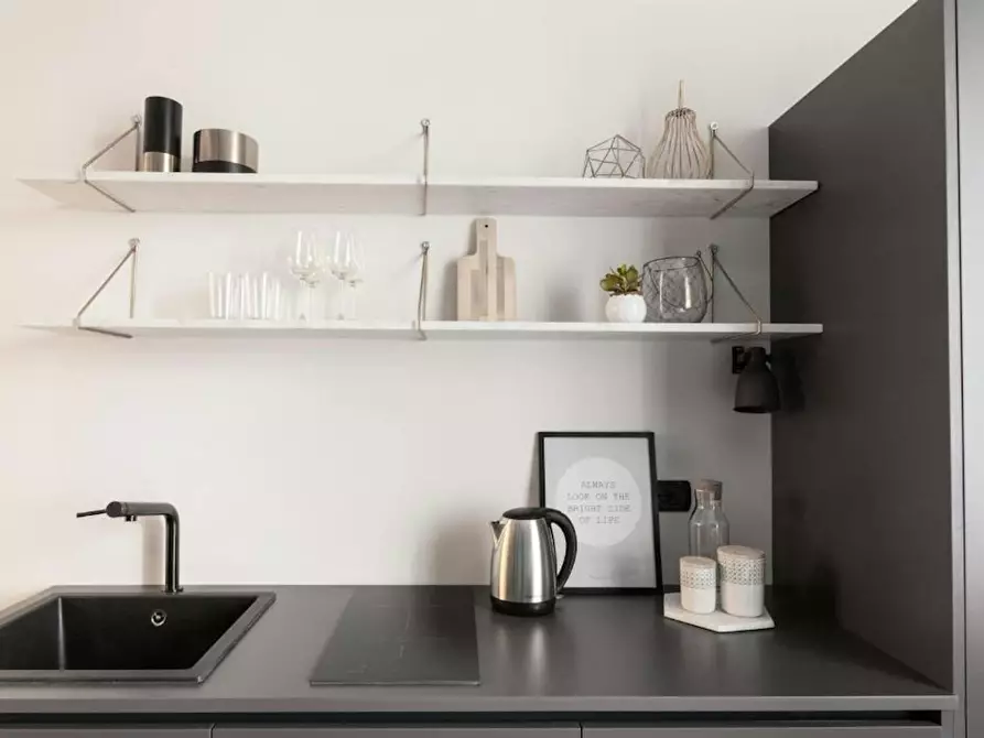 Immagine 7 di Appartamento in affitto  in Via Rombon a Milano