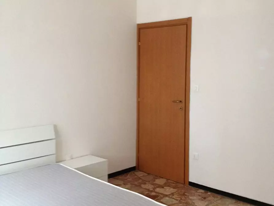 Immagine 5 di Camera in affitto  in Via Stalingrado a Bologna