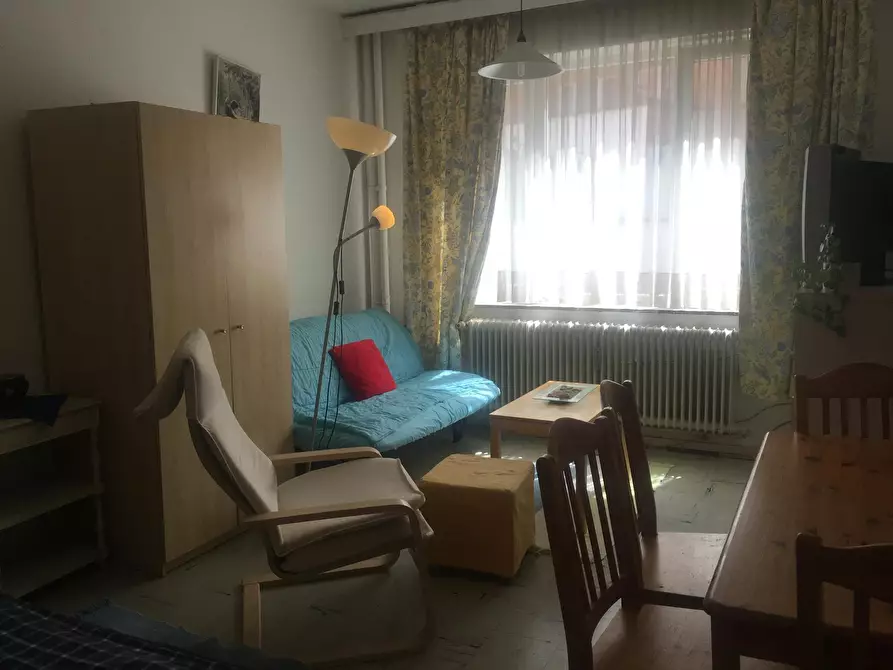 Immagine 2 di Appartamento in affitto  in Boulevard-Léopold III a Schaerbeek
