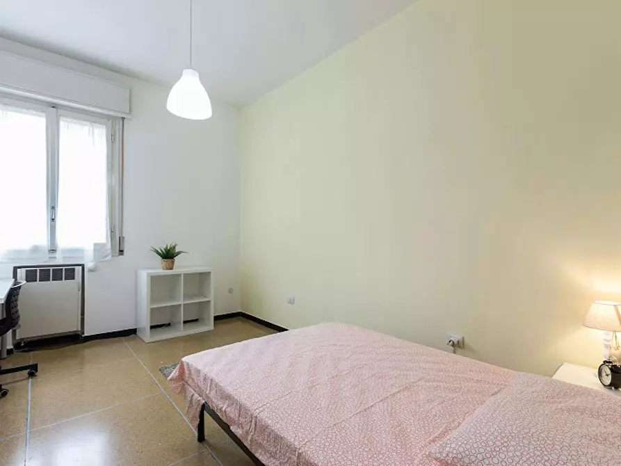 Immagine 2 di Camera in affitto  in Via Arno a Bologna