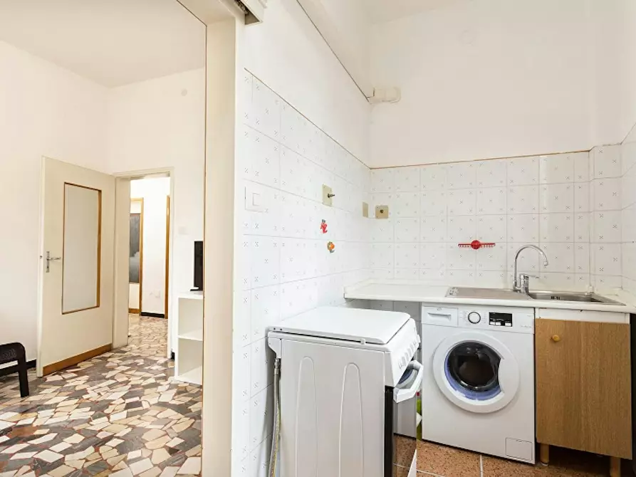 Immagine 9 di Camera in affitto  in Via Arno a Bologna