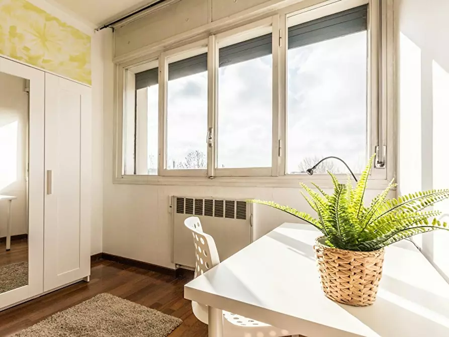 Immagine 3 di Camera in affitto  in Via Massimo Gorki a Bologna