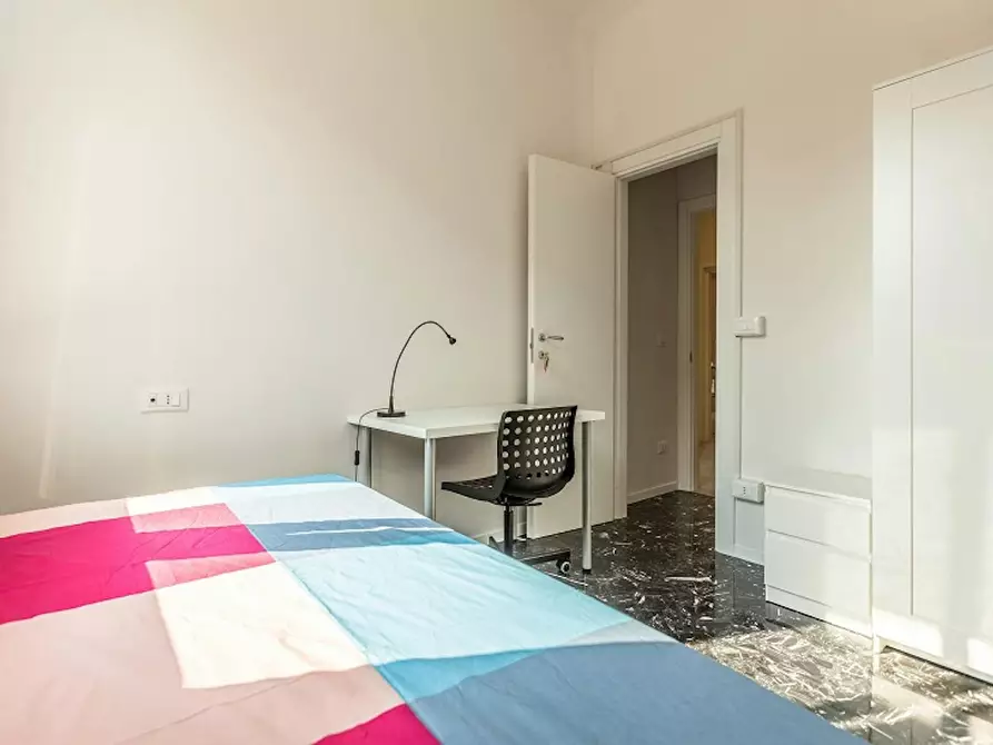 Immagine 4 di Camera in affitto  in Via Camillo Procaccini a Bologna