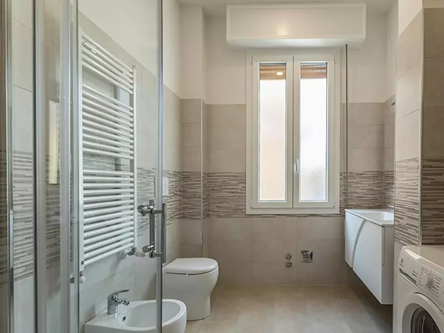 Immagine 6 di Camera in affitto  in Via Camillo Procaccini a Bologna