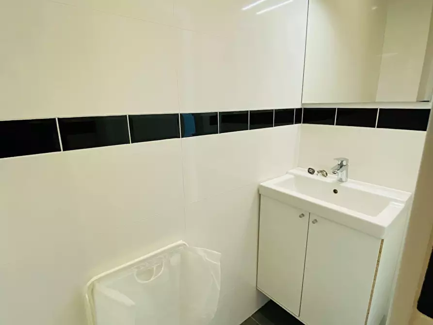 Immagine 7 di Camera in affitto  in Chaussée de Charleroi a Saint-Gilles