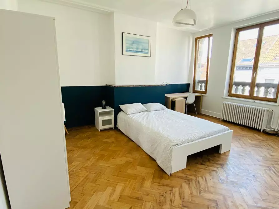Immagine 3 di Camera in affitto  in Chaussée de Charleroi a Saint-Gilles