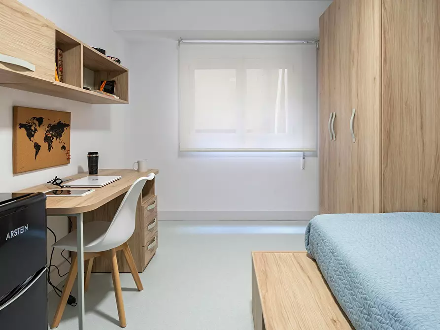 Immagine 5 di Camera in affitto  in Calle Ribera a Valencia