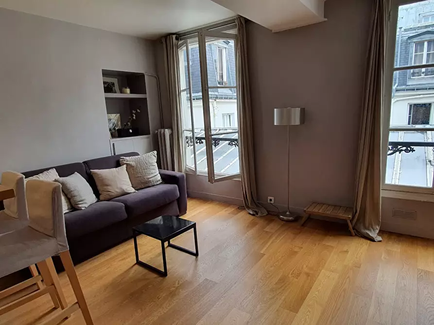 Immagine 7 di Appartamento in affitto  in Rue du Temple a Paris 03