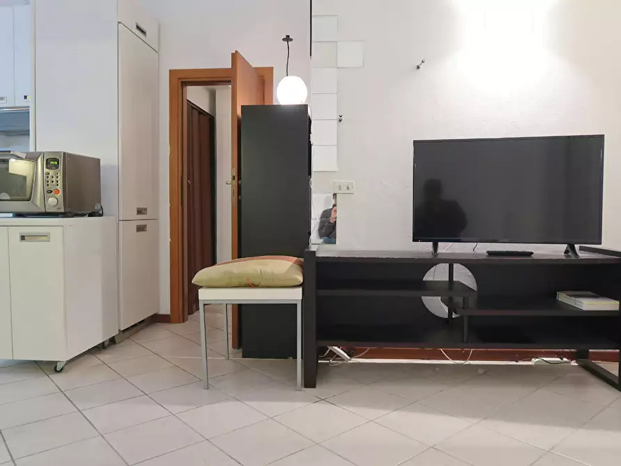 Immagine 5 di Appartamento in affitto  in Via Giulio e Corrado Venini a Milano