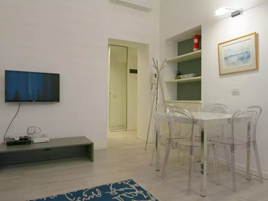 Immagine 6 di Appartamento in affitto  in Via Pontaccio a Milano