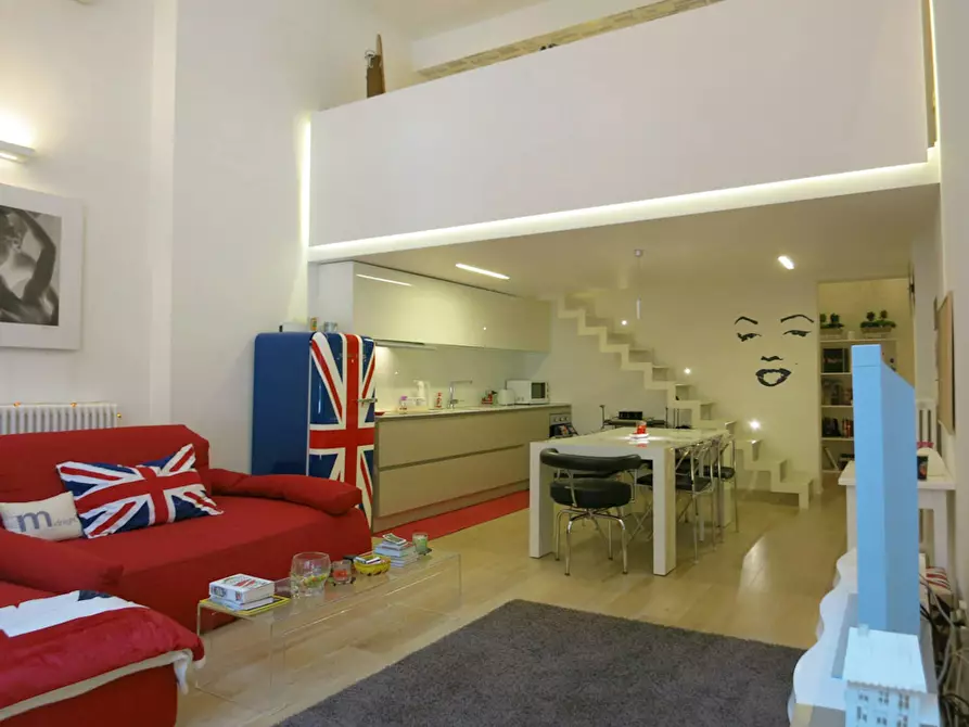 Immagine 1 di Appartamento in affitto  in Via Pietro Custodi a Milano
