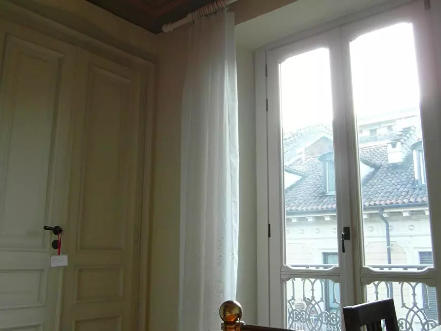 Immagine 6 di Camera in affitto  in Via Andrea Massena a Torino