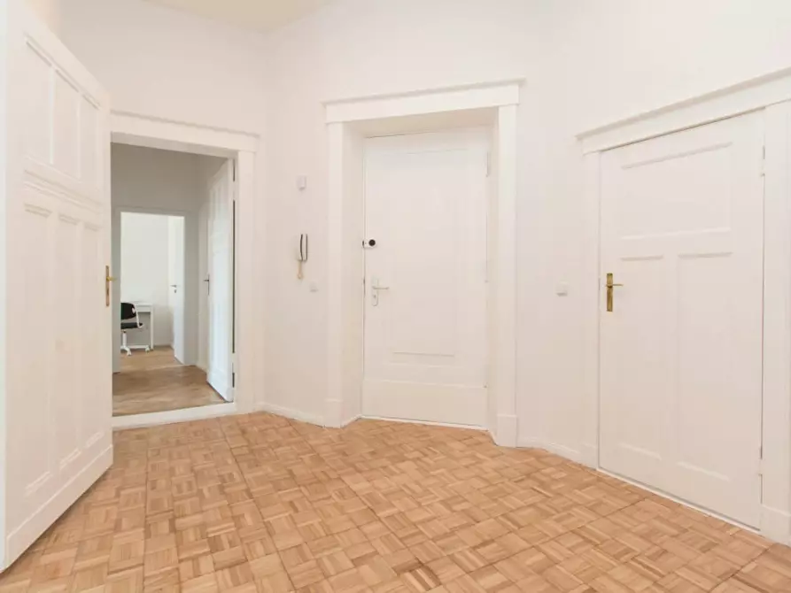Immagine 7 di Camera in affitto  in Hermannstraße a Berlin