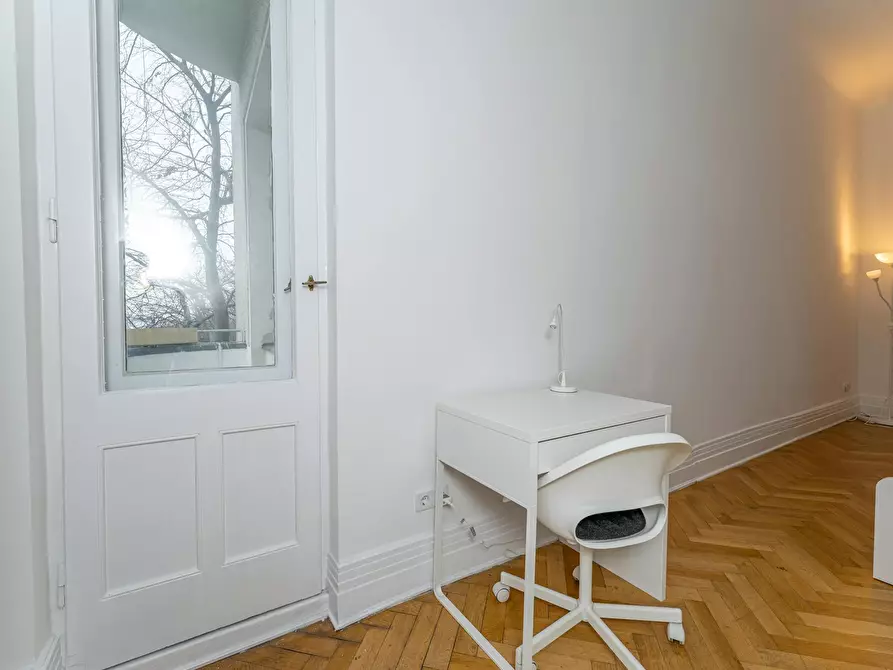 Immagine 2 di Camera in affitto  in Hermannstraße a Berlin