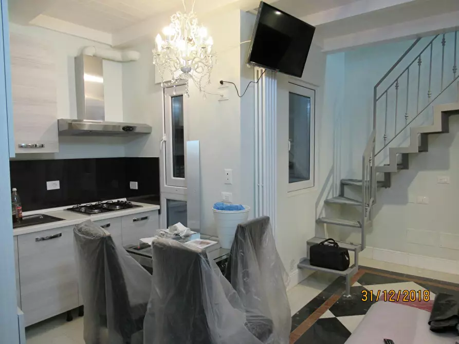 Immagine 6 di Camera in affitto  in Via dei Serragli a Firenze