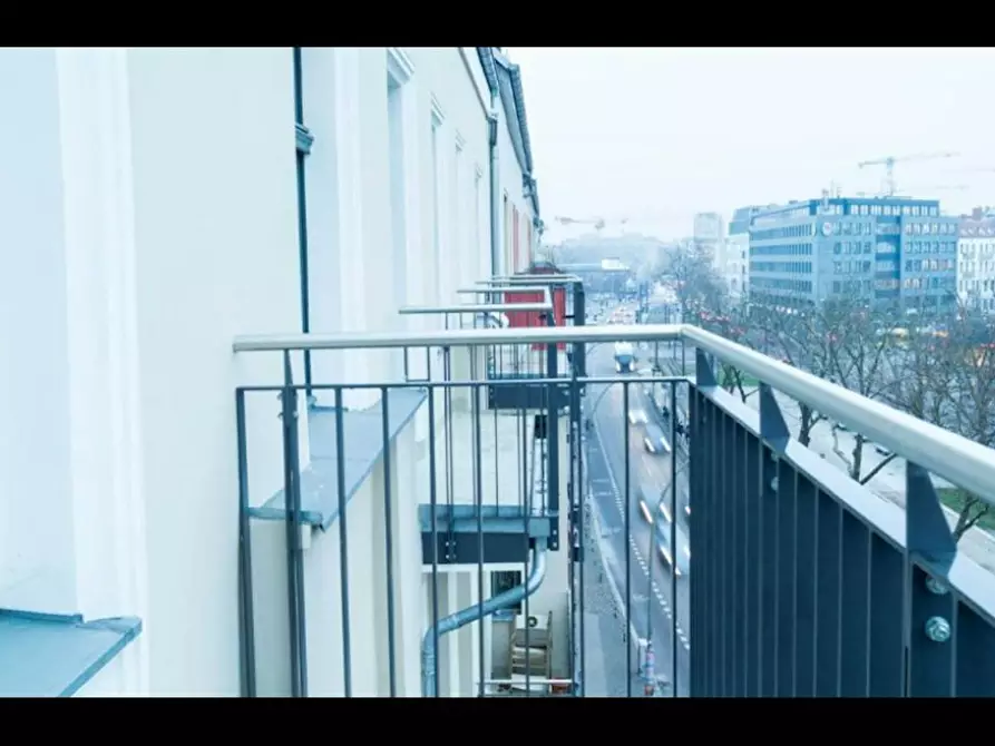 Immagine 4 di Camera in affitto  in Warschauer Straße a Berlin Friedrichshain