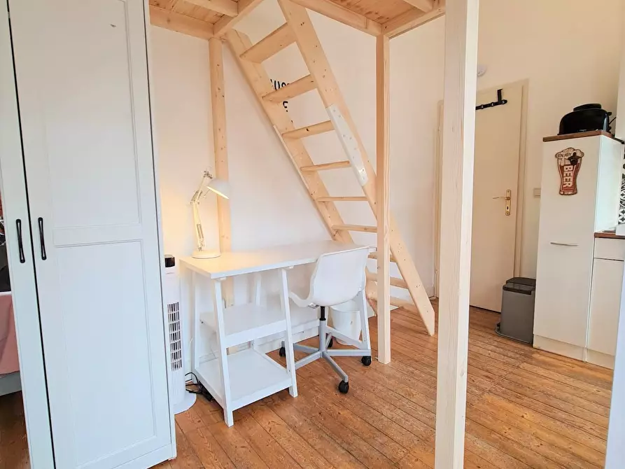 Immagine 3 di Appartamento in affitto  in Combahnstraße a Bonn