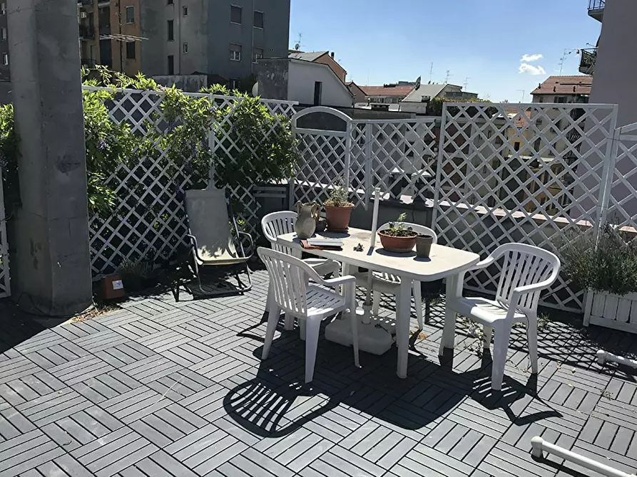 Immagine 3 di Appartamento in affitto  in Viale Giovanni da Cermenate a Milano