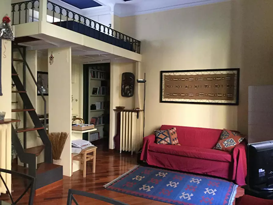 Immagine 1 di Appartamento in affitto  in Via Cola di Rienzo a Milano