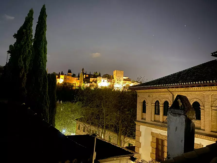 Immagine 10 di Appartamento in affitto  in Cuesta del Chapiz a Granada