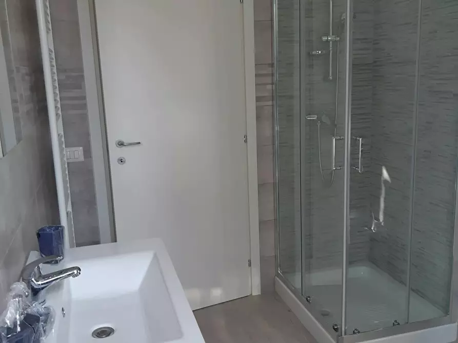 Immagine 4 di Camera in affitto  in Via Novara a Parma