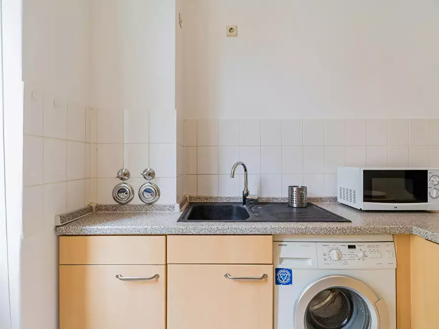 Immagine 9 di Appartamento in affitto  in Zehdenicker Straße a Berlin