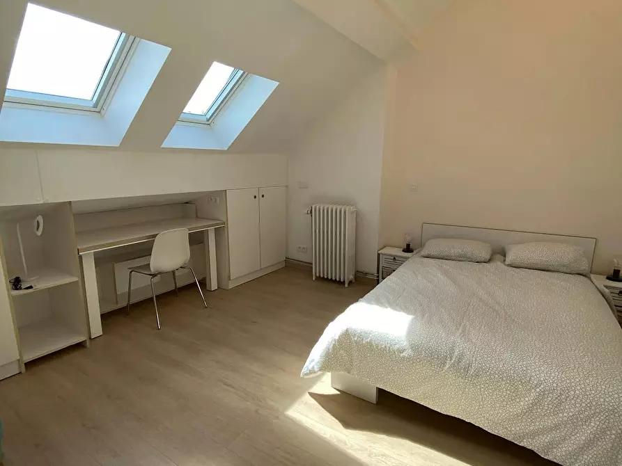 Immagine 2 di Camera in affitto  in Chaussée de Charleroi a Saint-Gilles