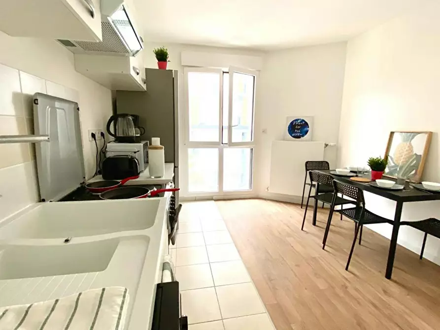 Immagine 7 di Camera in affitto  in Rue Mozart a Clichy