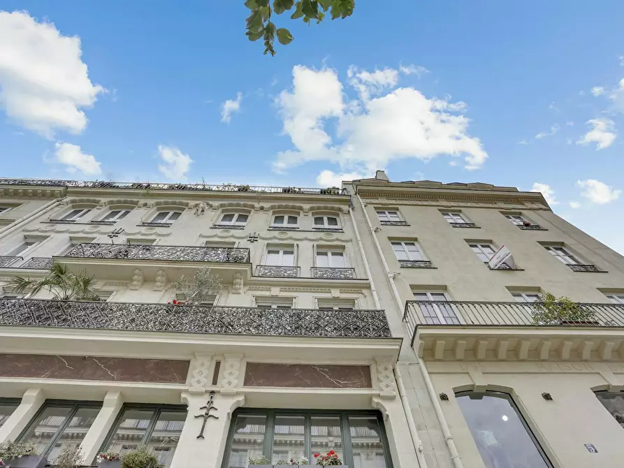 Immagine 8 di Appartamento in affitto  in Rue de la Cossonnerie a Paris