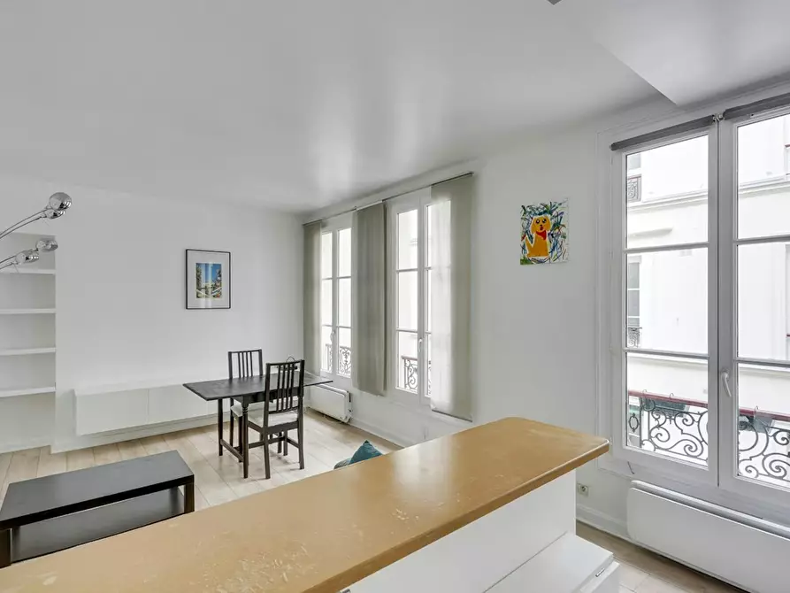 Immagine 6 di Appartamento in affitto  in Rue de la Cossonnerie a Paris