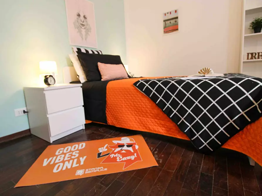 Immagine 4 di Camera in affitto  in Via Pelagio Palagi a Bologna