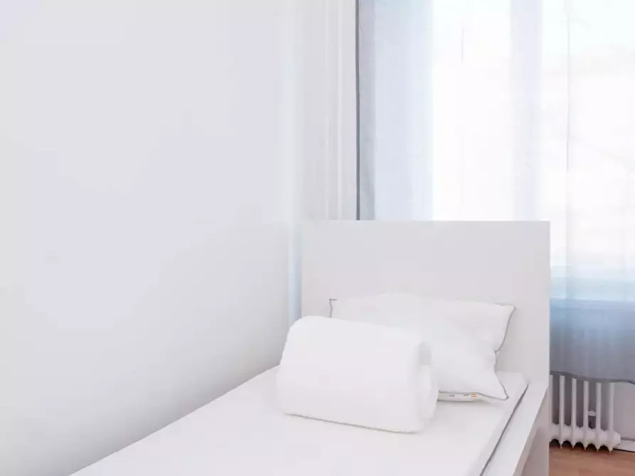 Immagine 3 di Camera in affitto  in Mehringdamm a Berlin Kreuzberg