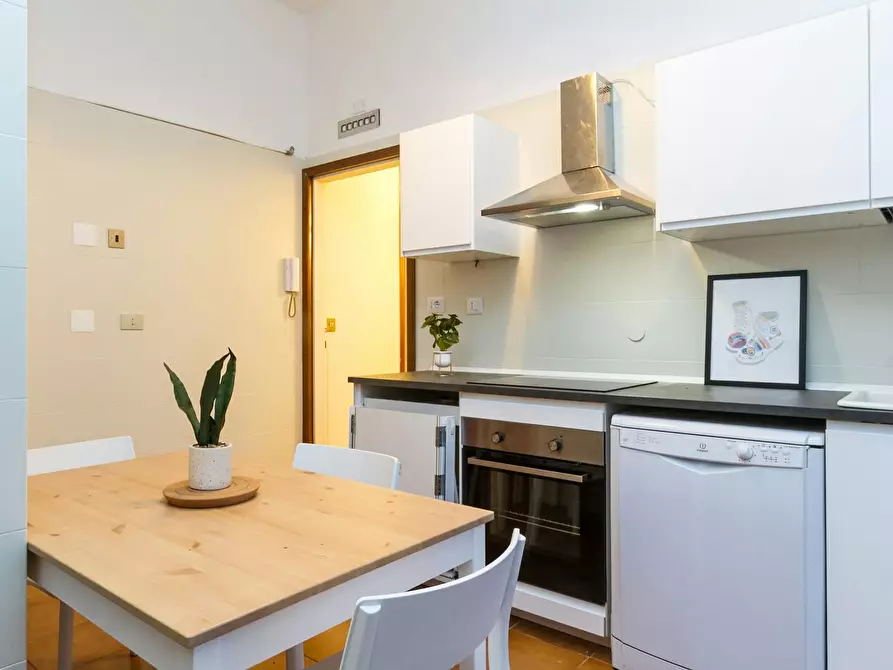 Immagine 9 di Camera in affitto  in Via del Don a Milano