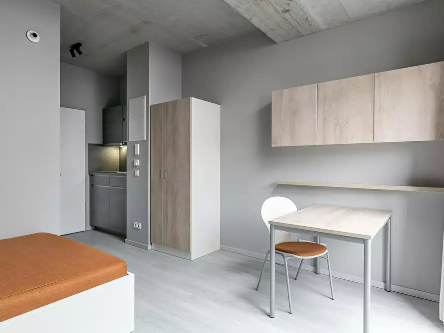 Immagine 5 di Appartamento in affitto  in Mühlenstraße a Berlin