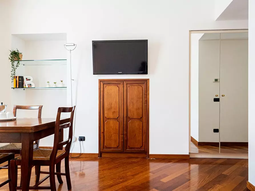 Immagine 4 di Appartamento in affitto  in Viale Lunigiana a Milano