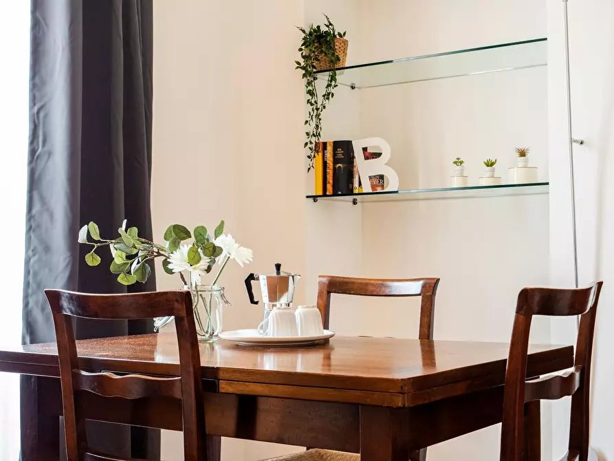 Immagine 5 di Appartamento in affitto  in Viale Lunigiana a Milano