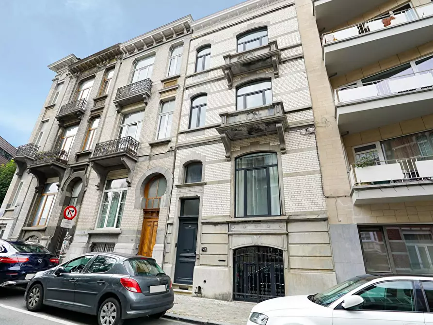 Immagine 7 di Camera in affitto  in Rue de Hennin a Ixelles