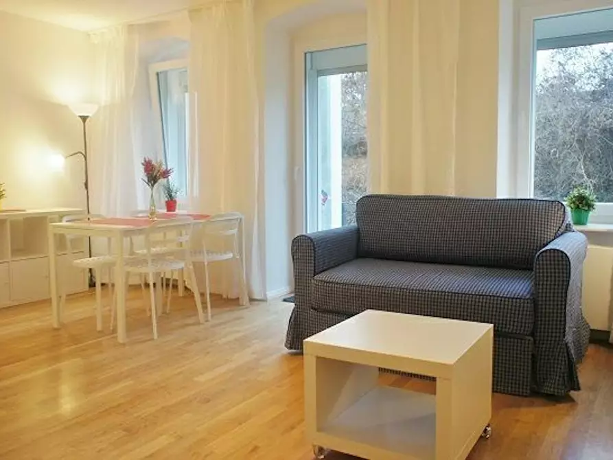 Immagine 4 di Appartamento in affitto  in Gürtelstraße a Berlin Friedrichshain
