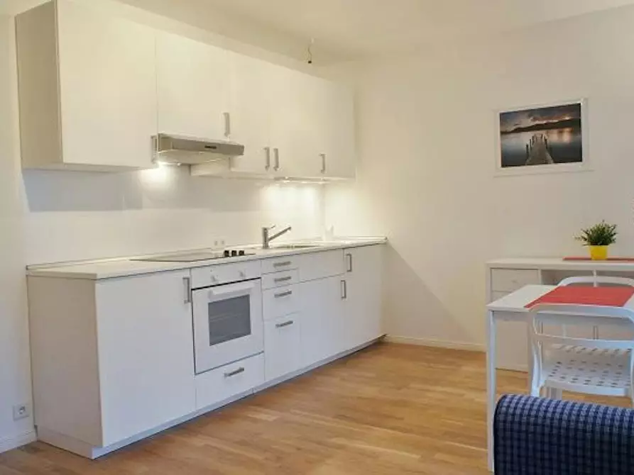 Immagine 5 di Appartamento in affitto  in Gürtelstraße a Berlin Friedrichshain