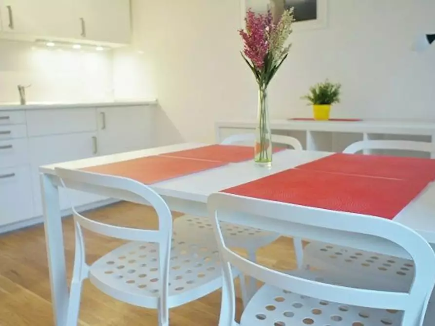 Immagine 6 di Appartamento in affitto  in Gürtelstraße a Berlin Friedrichshain