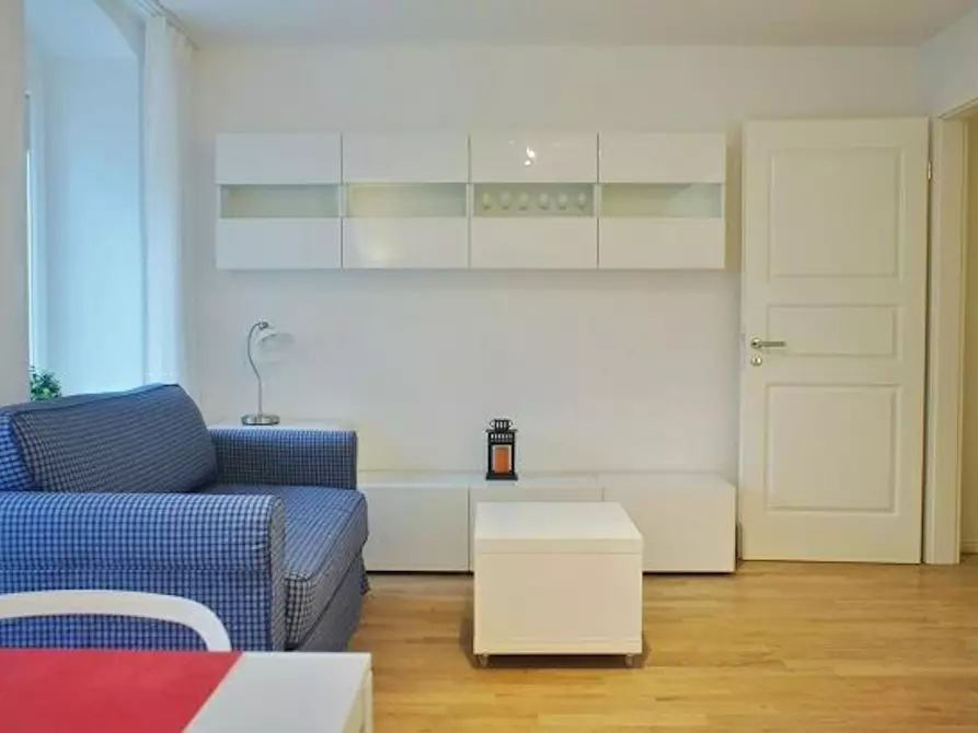 Immagine 7 di Appartamento in affitto  in Gürtelstraße a Berlin Friedrichshain