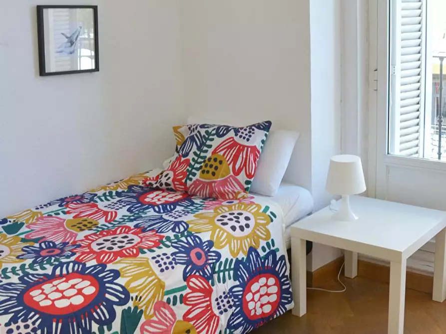 Immagine 4 di Camera in affitto  in Calle Mesón de Paredes a Madrid