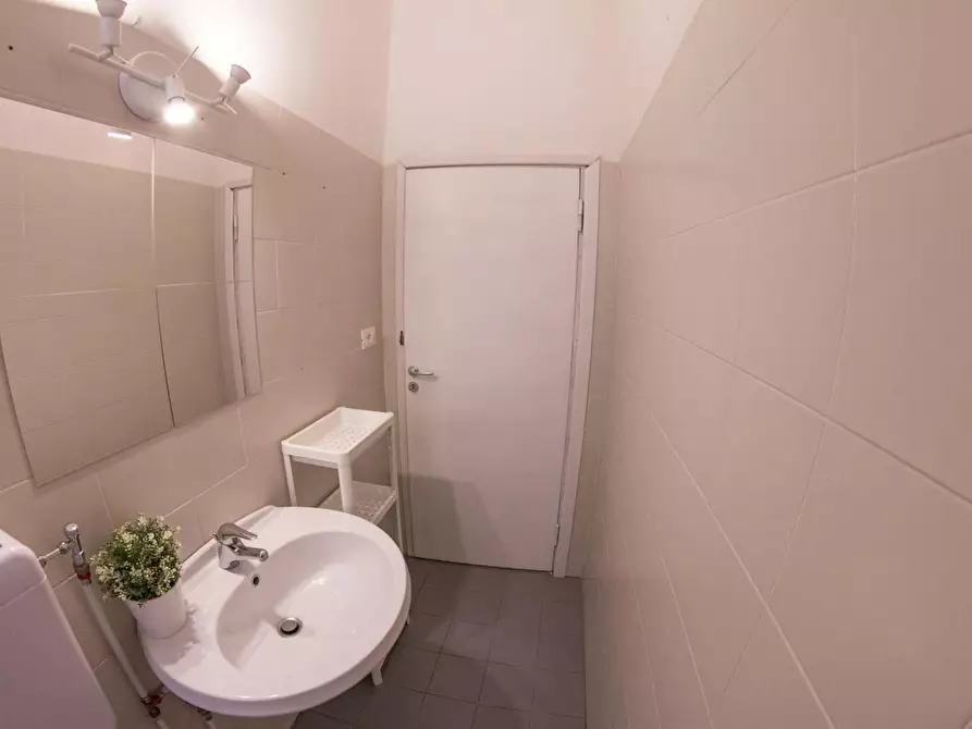 Immagine 9 di Camera in affitto  in Via Antonio Cocchi a Firenze