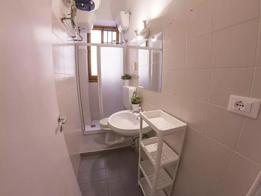 Immagine 8 di Camera in affitto  in Via Antonio Cocchi a Firenze