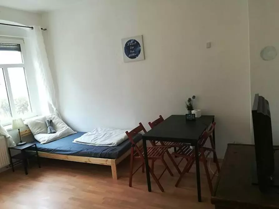 Immagine 4 di Camera condivisa in affitto  in Untere Weinbergstraße a Niederstriegis