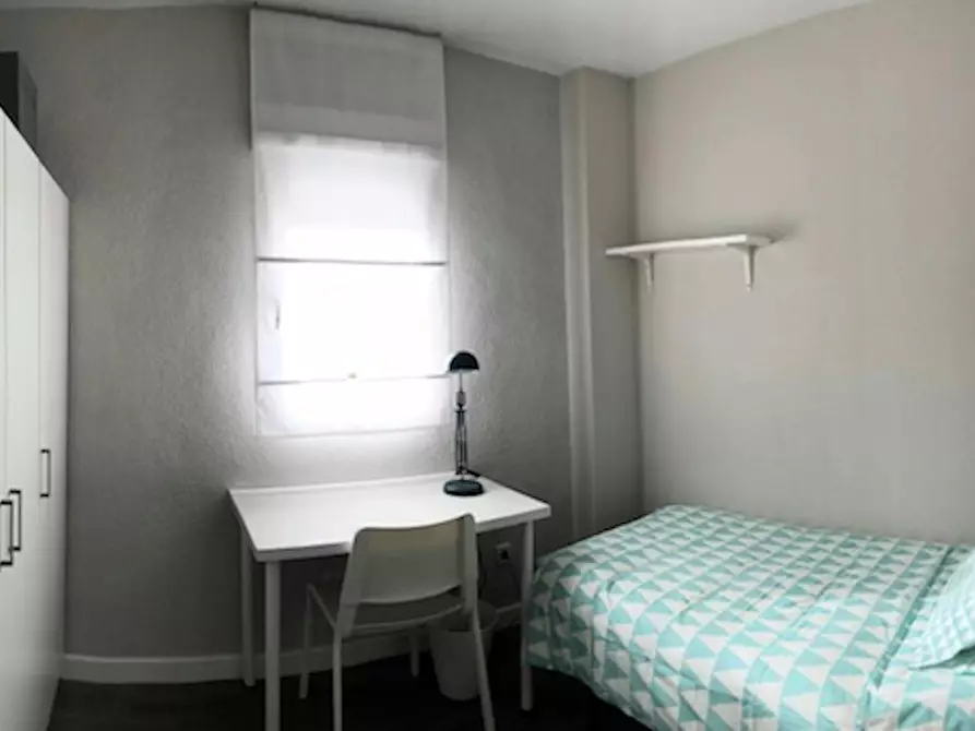 Immagine 1 di Camera in affitto  in Calle del Alhelí a Getafe