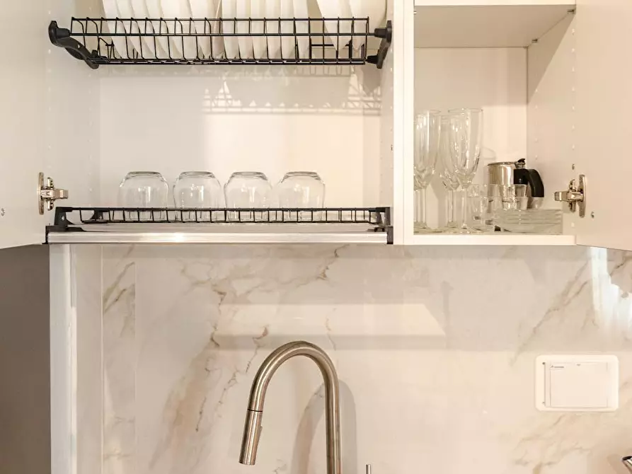 Immagine 8 di Appartamento in affitto  in Via Riva di Reno a Bologna