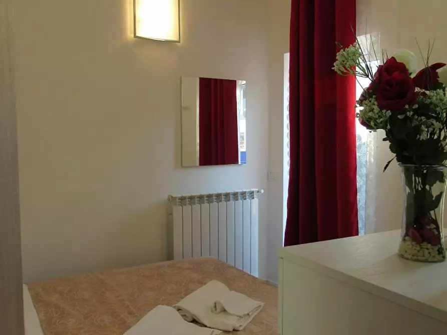 Immagine 4 di Camera in affitto  in Via dei Martiri del Popolo a Firenze