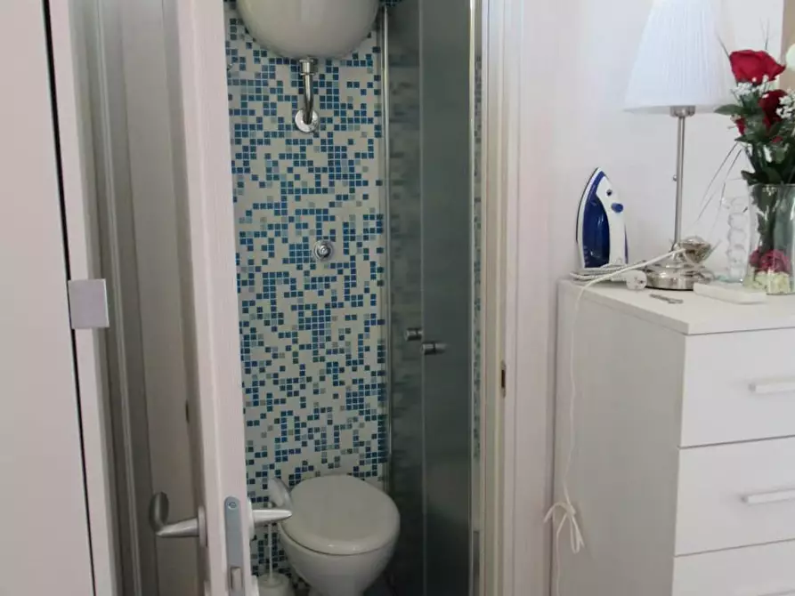 Immagine 9 di Camera in affitto  in Via dei Martiri del Popolo a Firenze