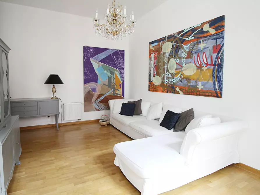 Immagine 5 di Appartamento in affitto  in Oranienburger Straße a Berlin